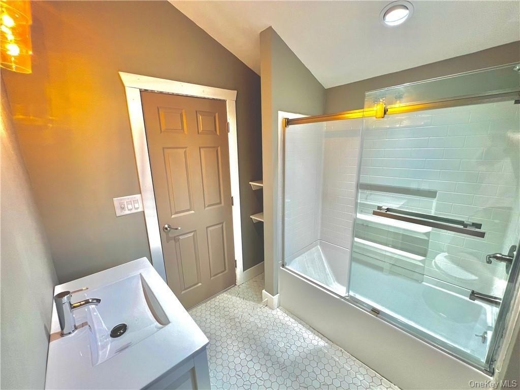 23 Richard Street - Photo 8