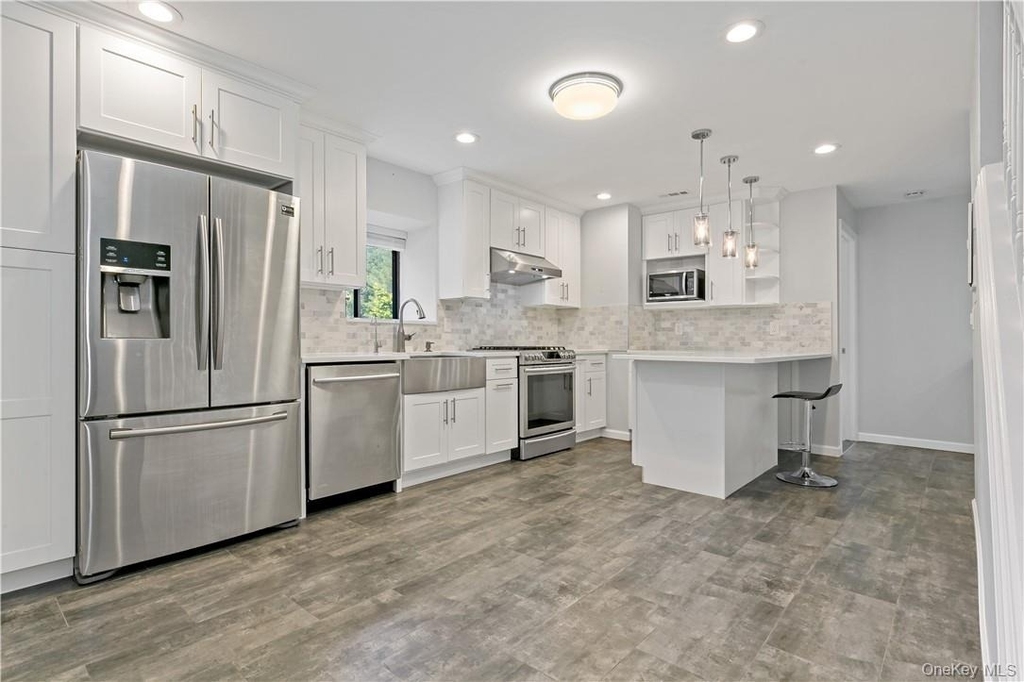 343 N Greeley Avenue - Photo 4