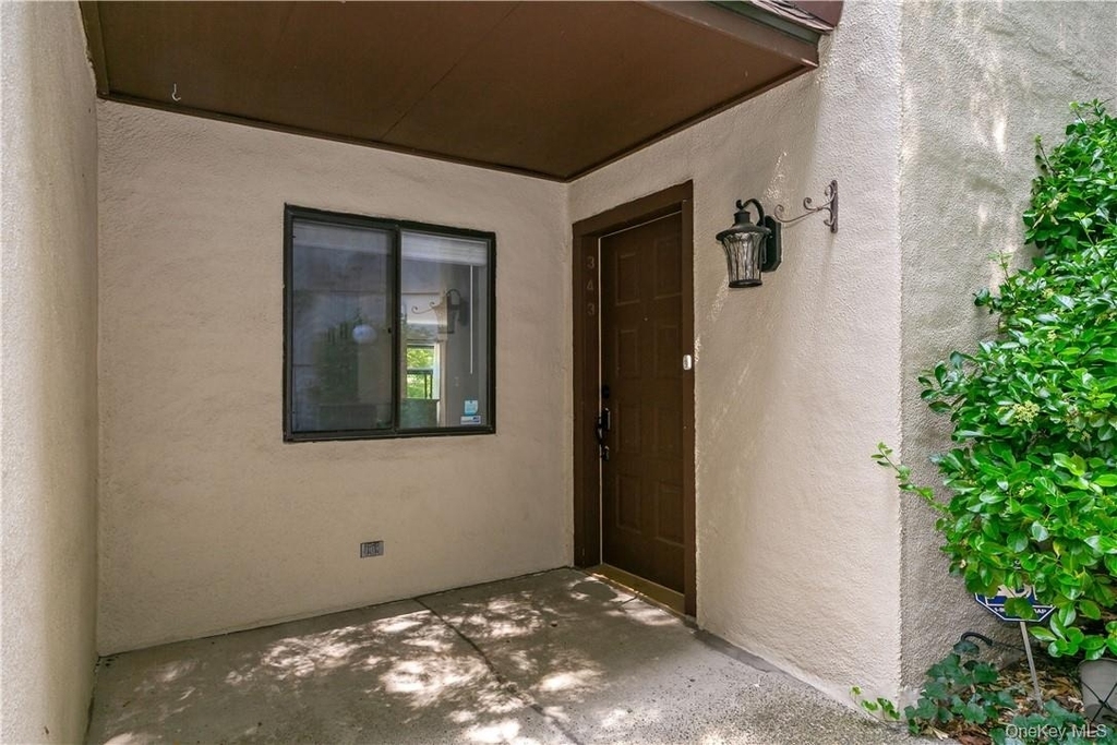 343 N Greeley Avenue - Photo 1