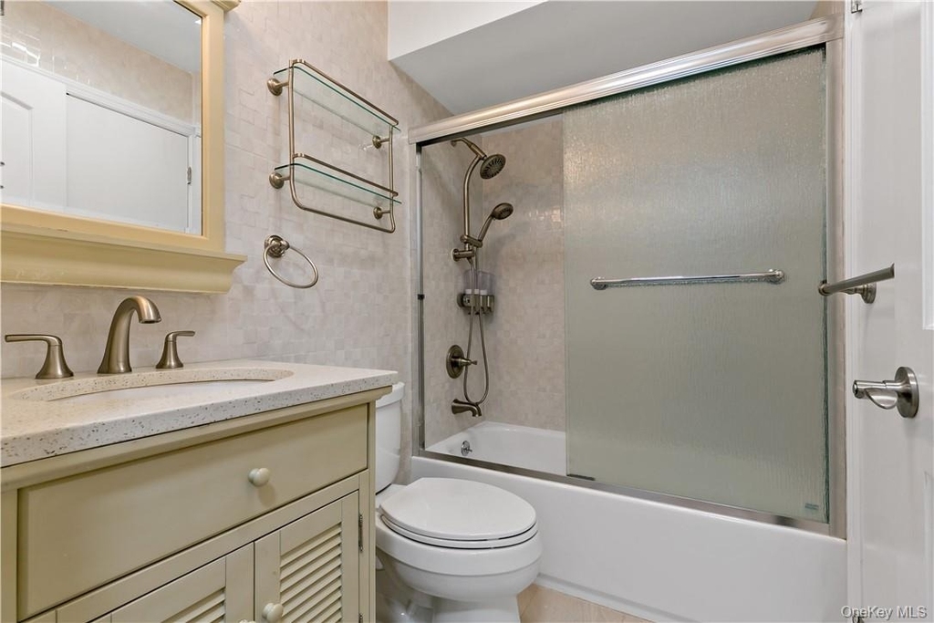 343 N Greeley Avenue - Photo 15