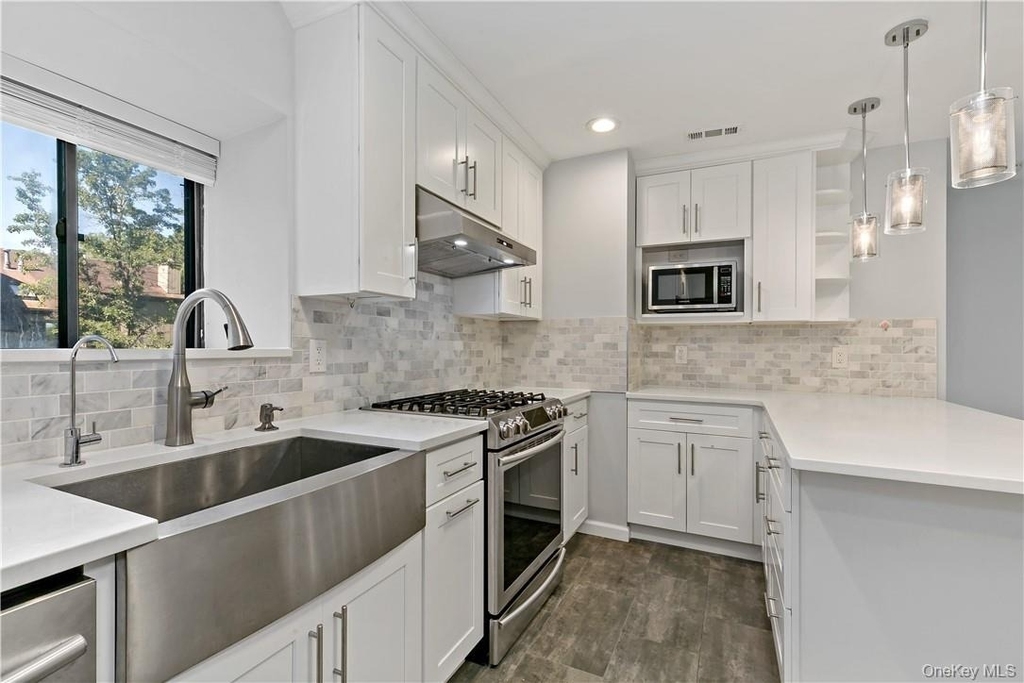 343 N Greeley Avenue - Photo 5