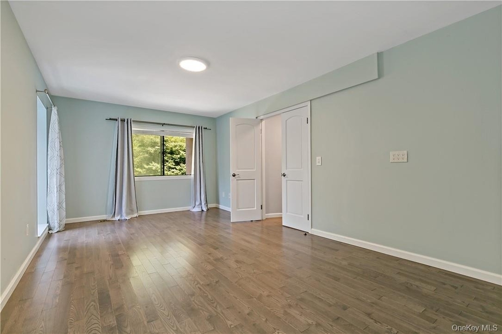 343 N Greeley Avenue - Photo 18
