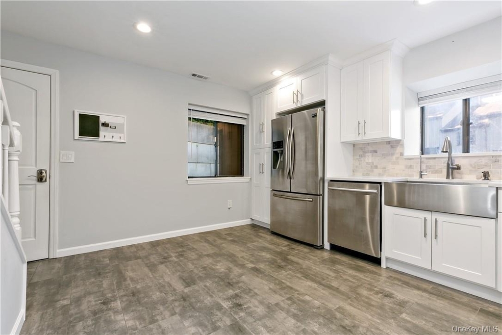 343 N Greeley Avenue - Photo 8