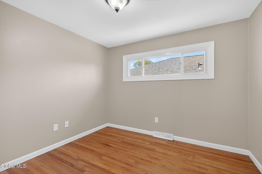 614 Park Avenue - Photo 17