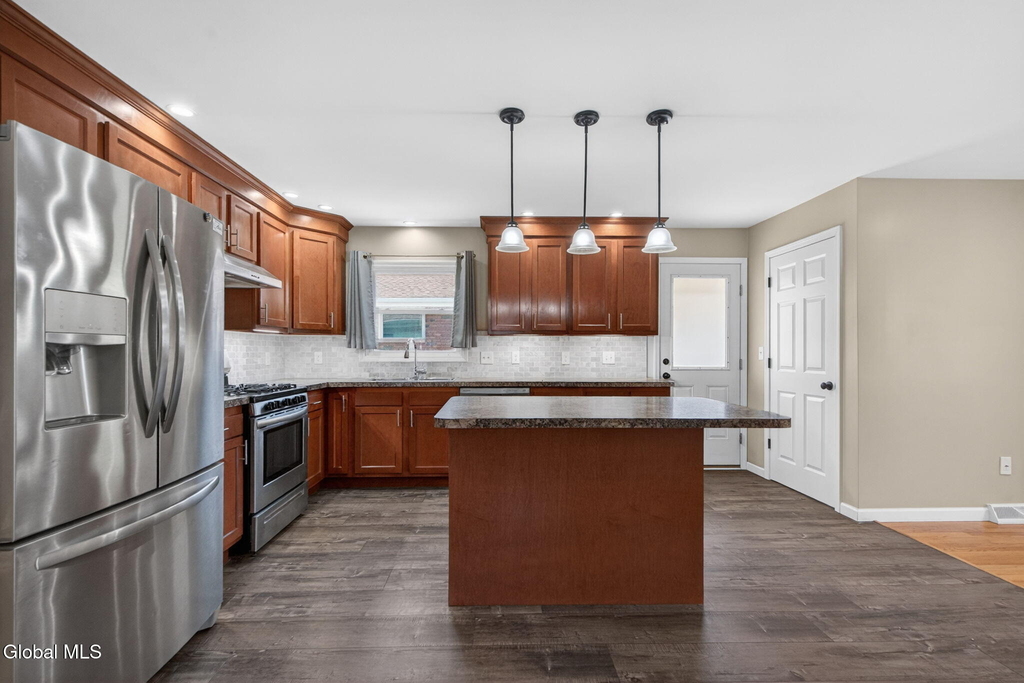 614 Park Avenue - Photo 12