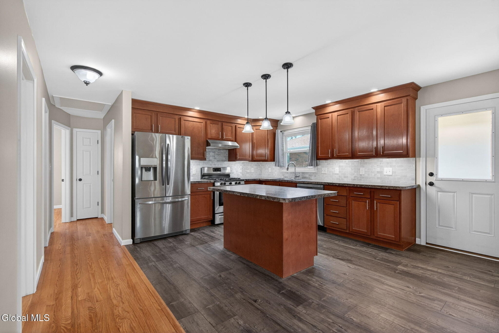 614 Park Avenue - Photo 8