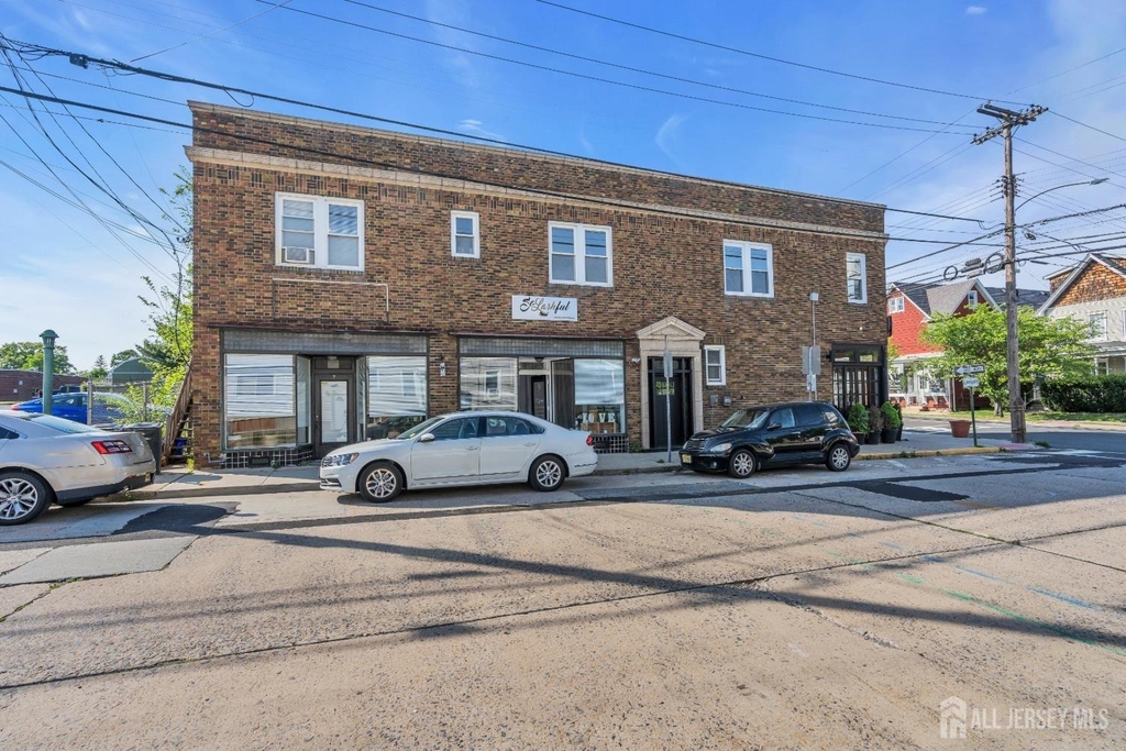 3 W Church Street - Photo 1