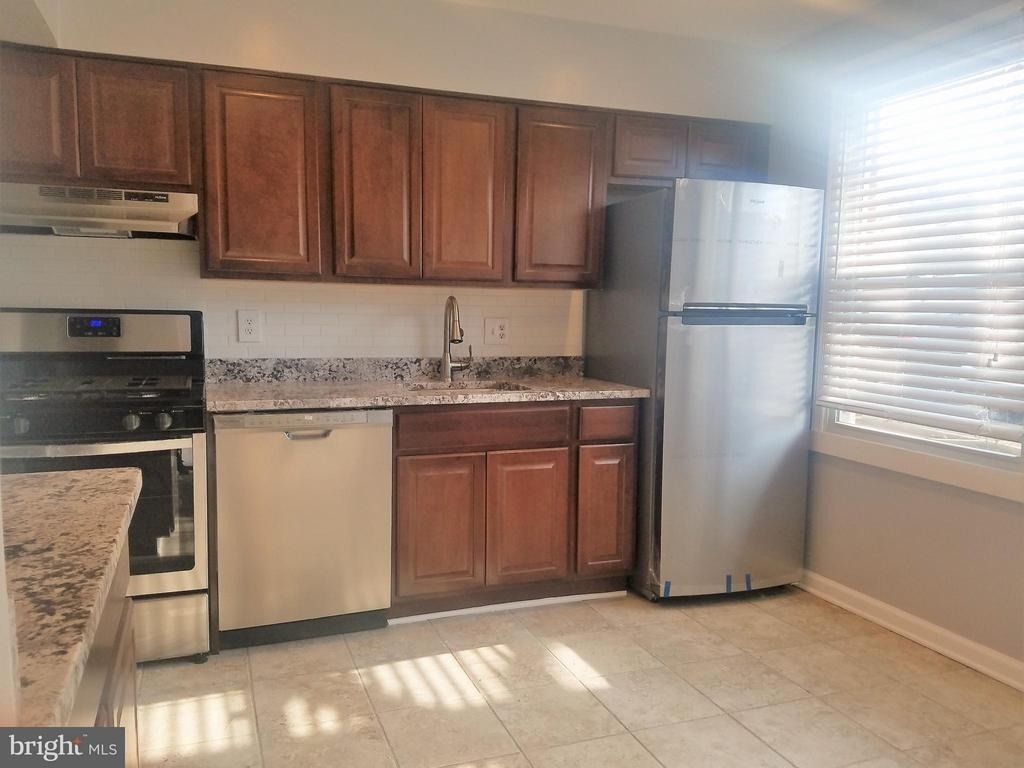 2022 Mayflower Drive - Photo 2