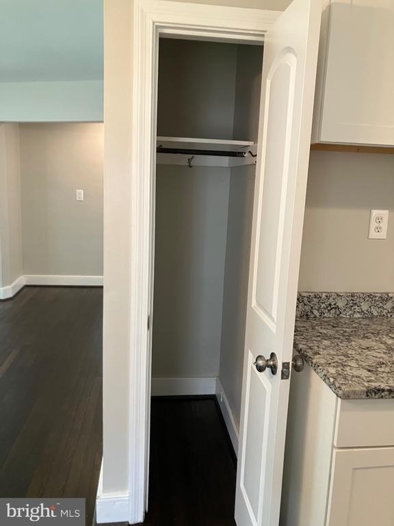 915 Hampton Road - Photo 24