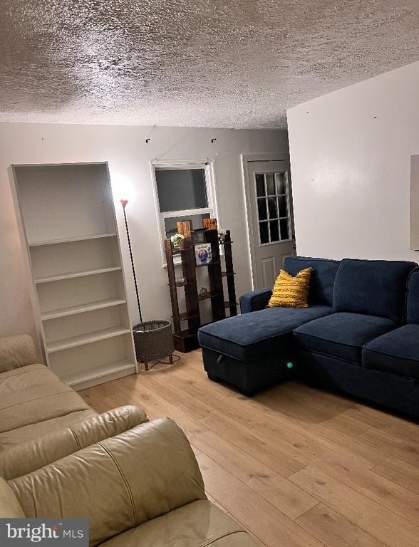 229 Manassas Drive - Photo 2
