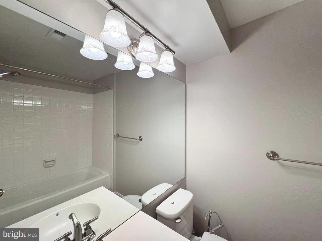 47590 Reef Terrace - Photo 8