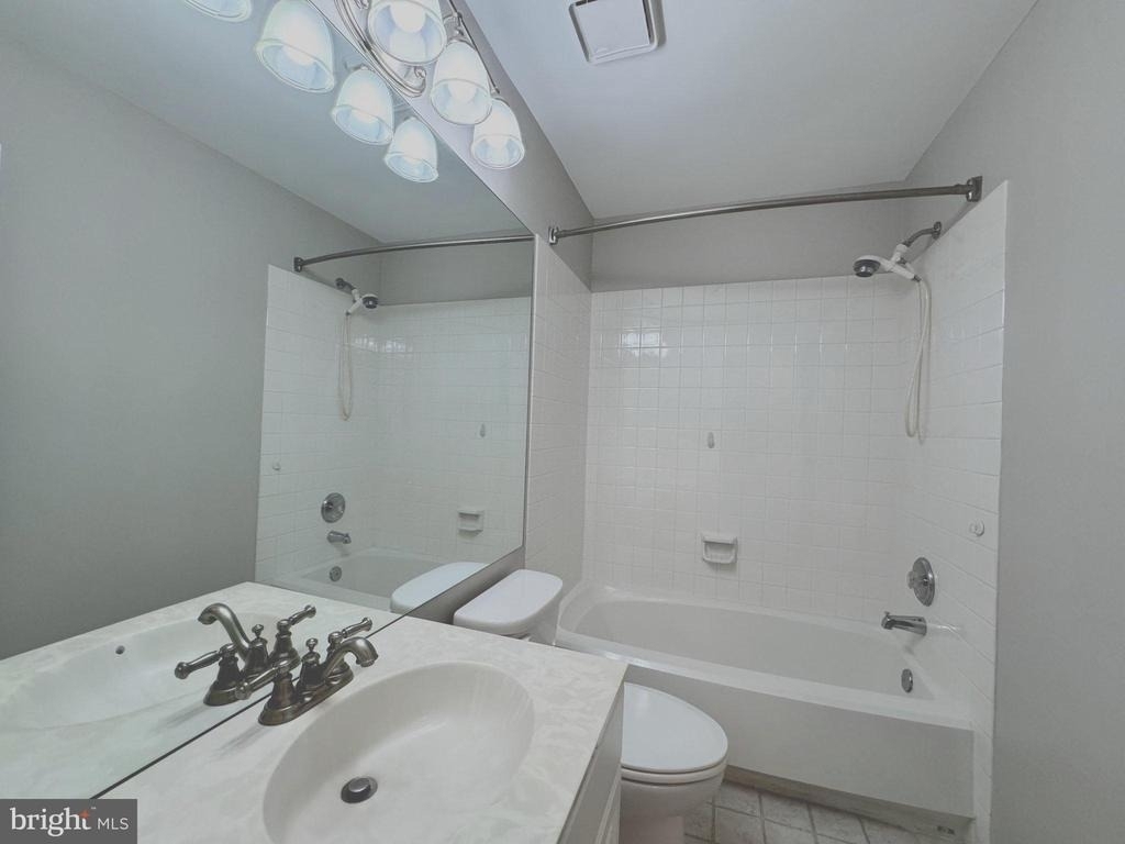 47590 Reef Terrace - Photo 36