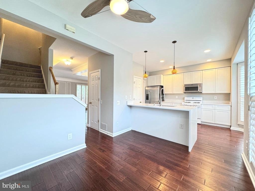 47590 Reef Terrace - Photo 21