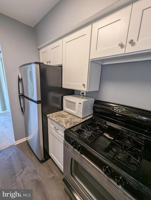 200 Locust Street Se - Photo 4