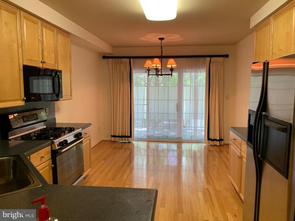 1591 Leeds Castle Drive - Photo 2