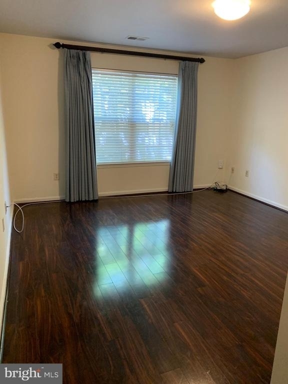 1591 Leeds Castle Drive - Photo 9