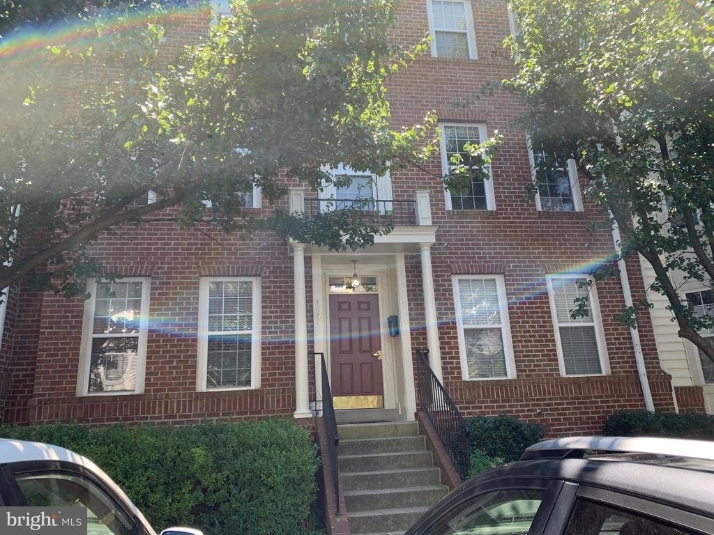1591 Leeds Castle Drive - Photo 13