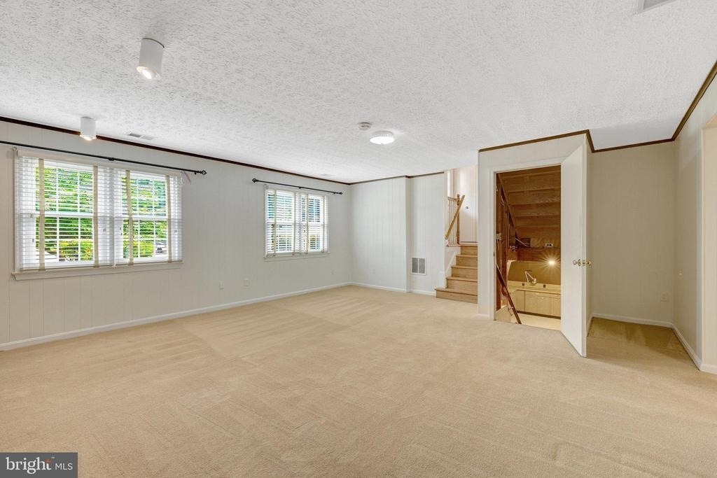 615 Kearney Court Sw - Photo 18