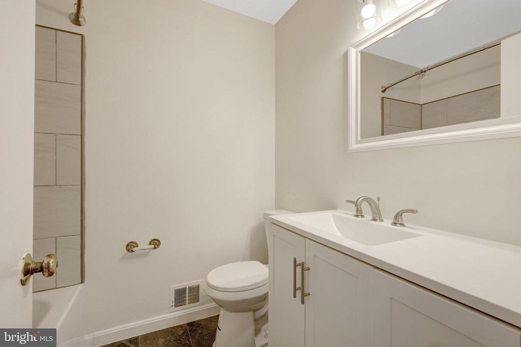 615 Kearney Court Sw - Photo 27
