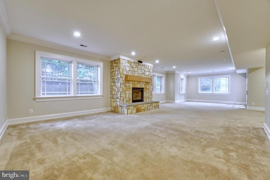 6506 Divine Street - Photo 32
