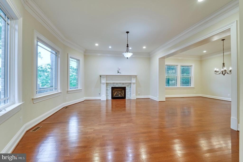6506 Divine Street - Photo 8