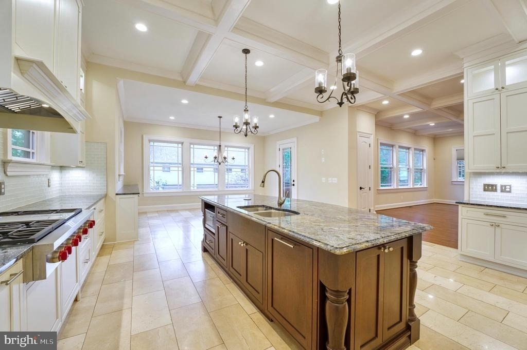 6506 Divine Street - Photo 15