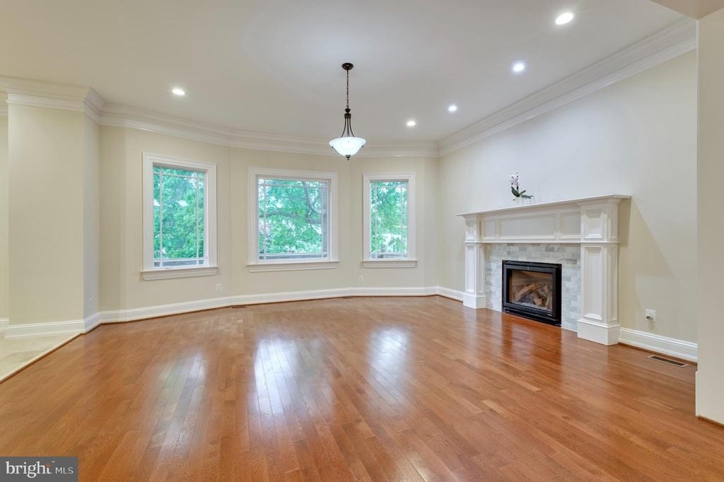 6506 Divine Street - Photo 9