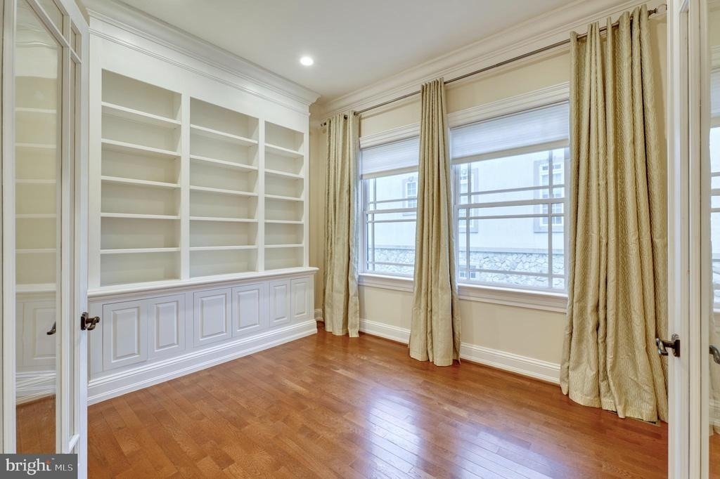6506 Divine Street - Photo 7