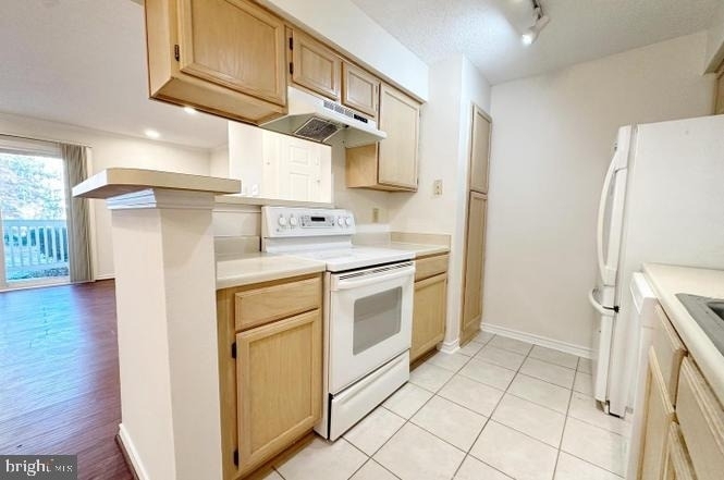 1523 Lincoln Way - Photo 12