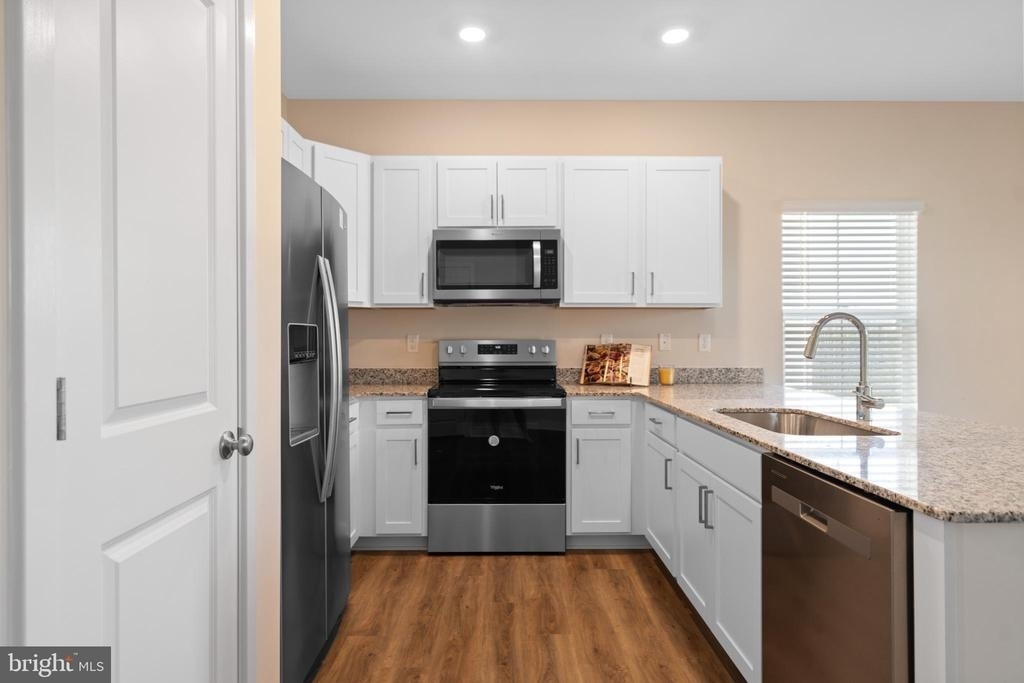 112 Hopi Place - Photo 9