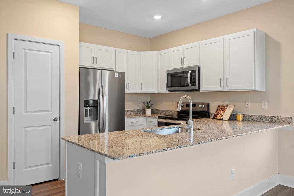 112 Hopi Place - Photo 10