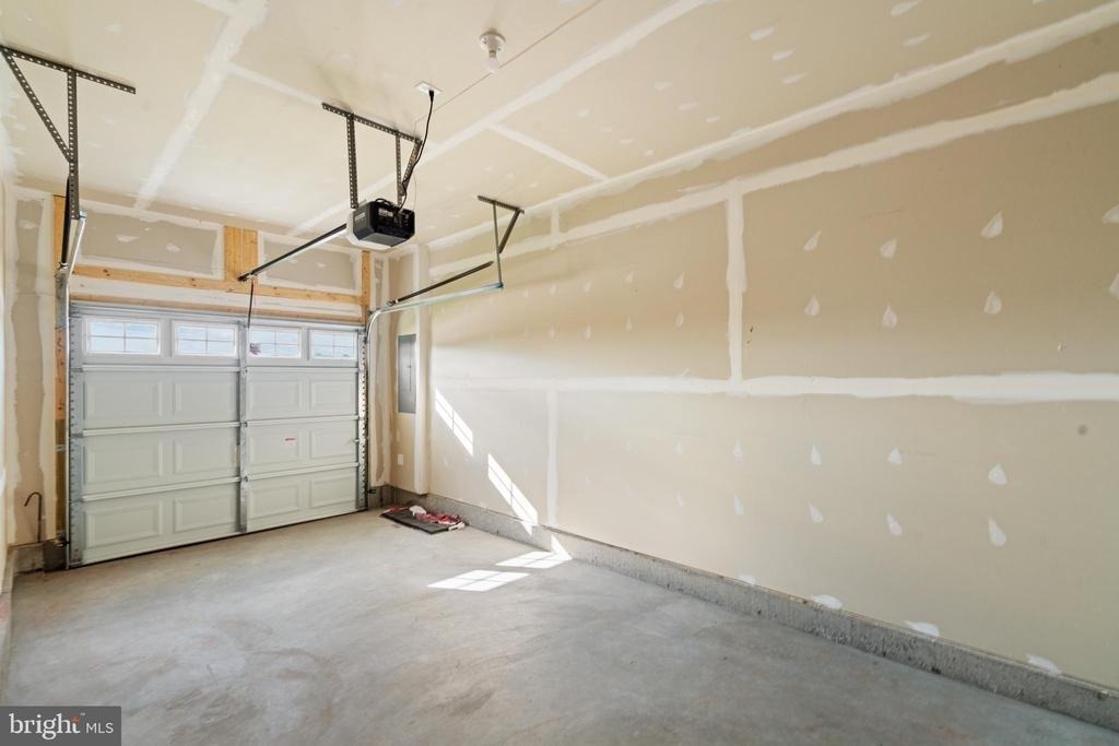 112 Hopi Place - Photo 27