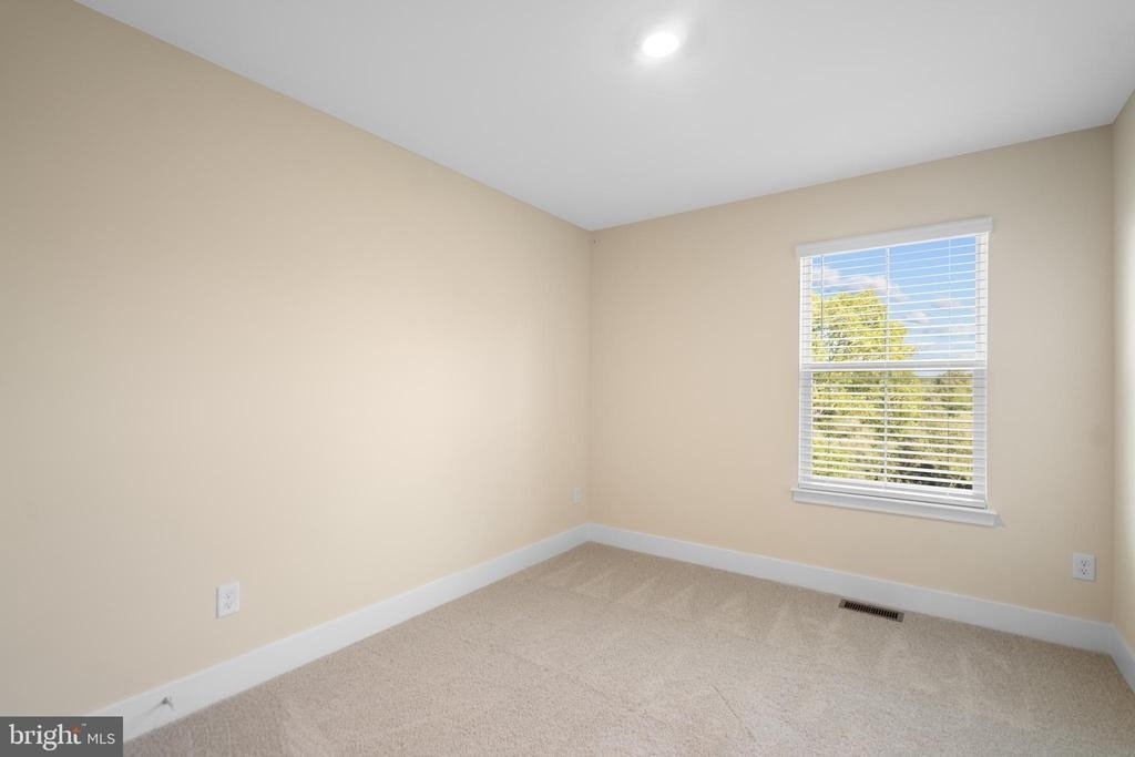 112 Hopi Place - Photo 25