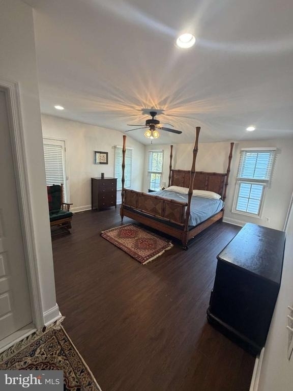 209 Prince Edward Street - Photo 3