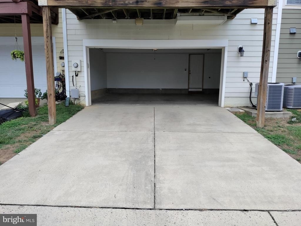 1202 Ellis Avenue - Photo 26