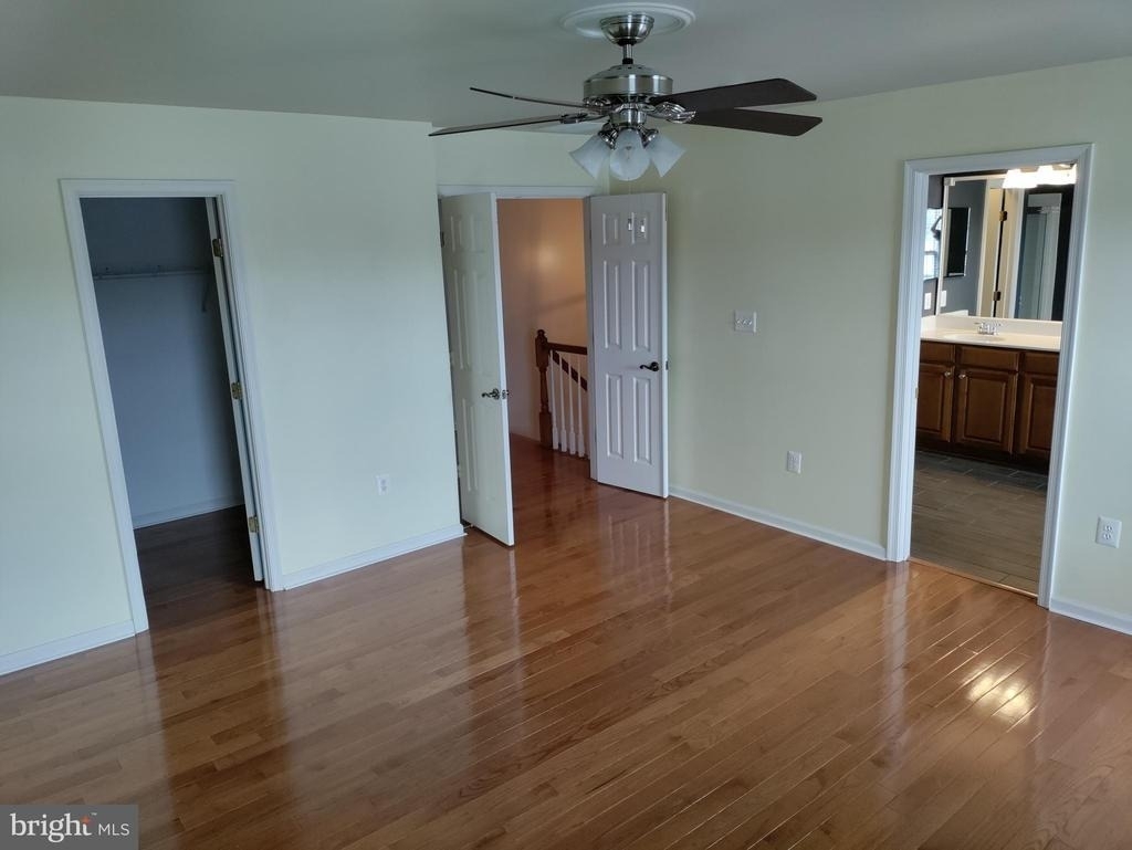 1202 Ellis Avenue - Photo 5