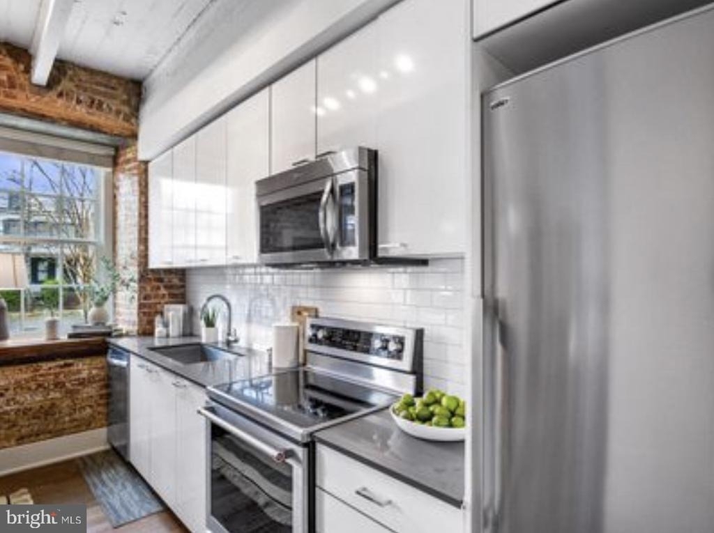 515 N Washington Street - Photo 22