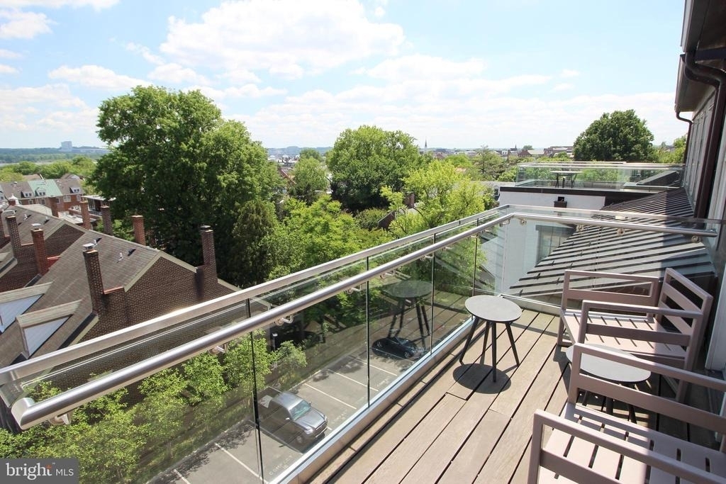 515 N Washington Street - Photo 1