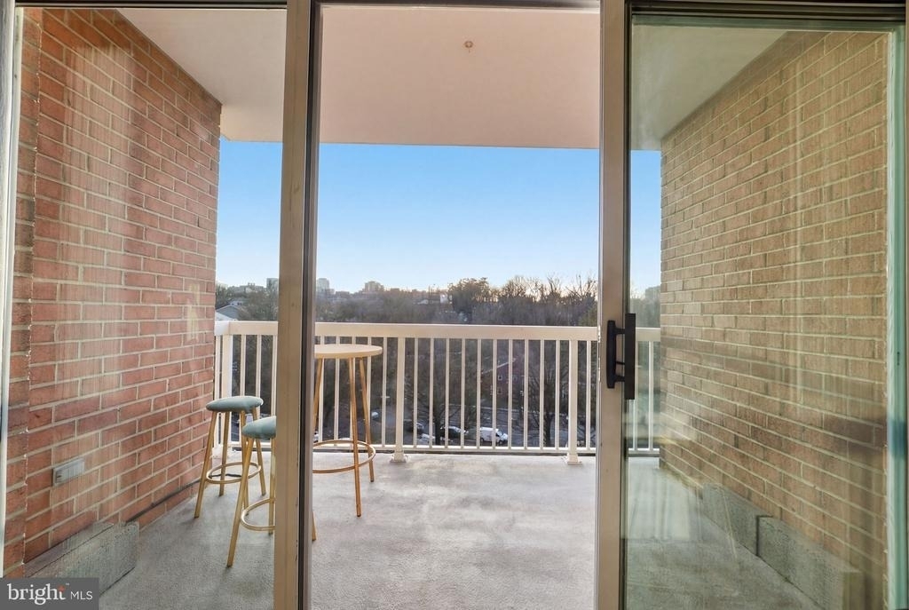 3101 N Hampton Drive - Photo 4