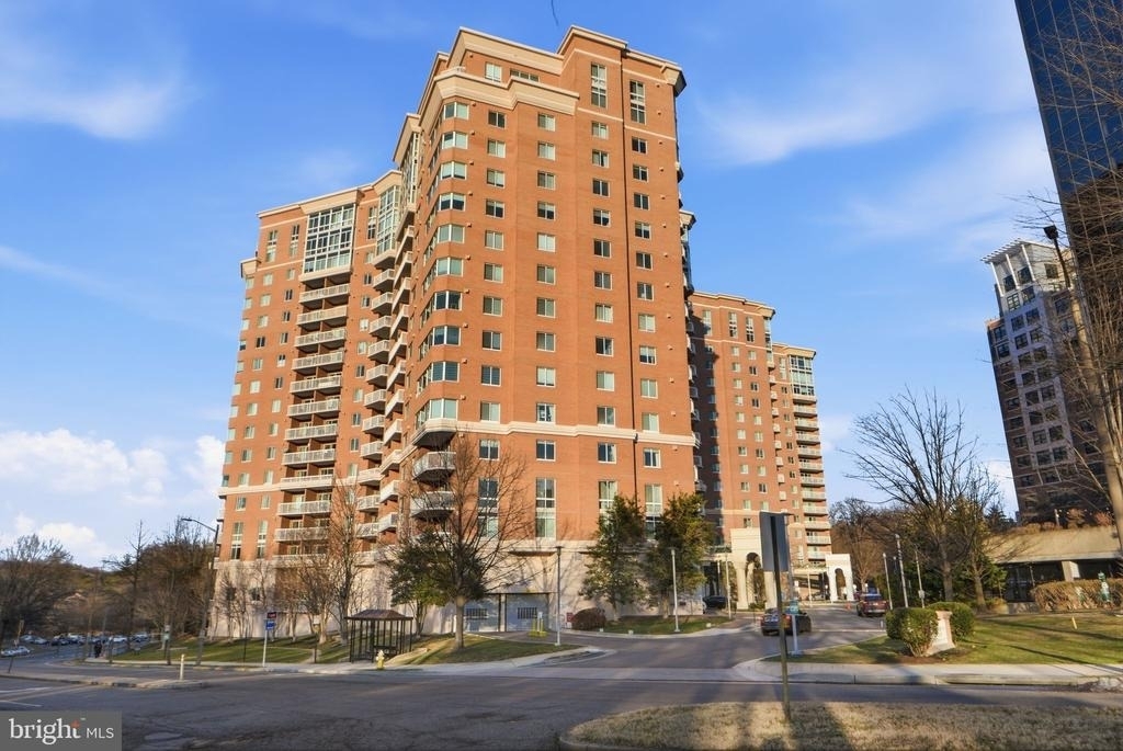 3101 N Hampton Drive - Photo 27