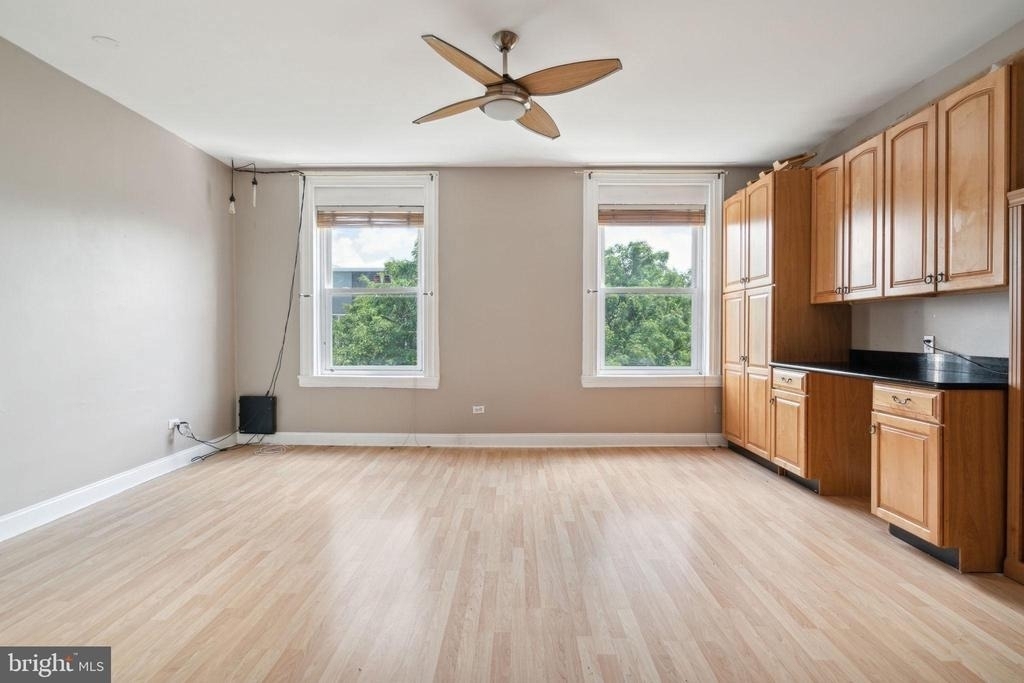 1936 N 7th Street - Photo 8