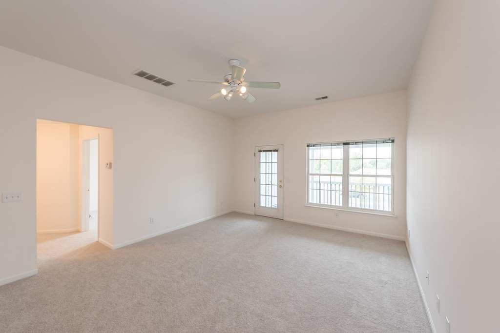 2800 S Knightsbridge Circle - Photo 9