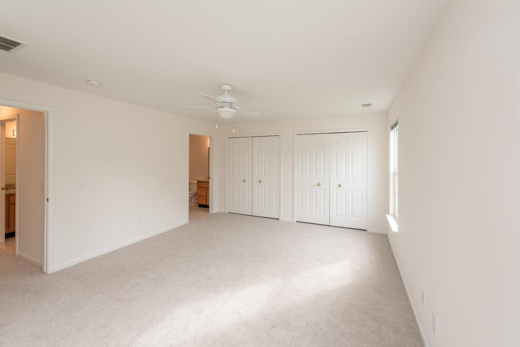 2800 S Knightsbridge Circle - Photo 17