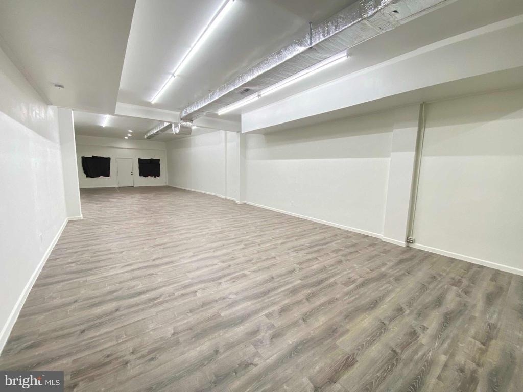 1433 E Vernon Road - Photo 5