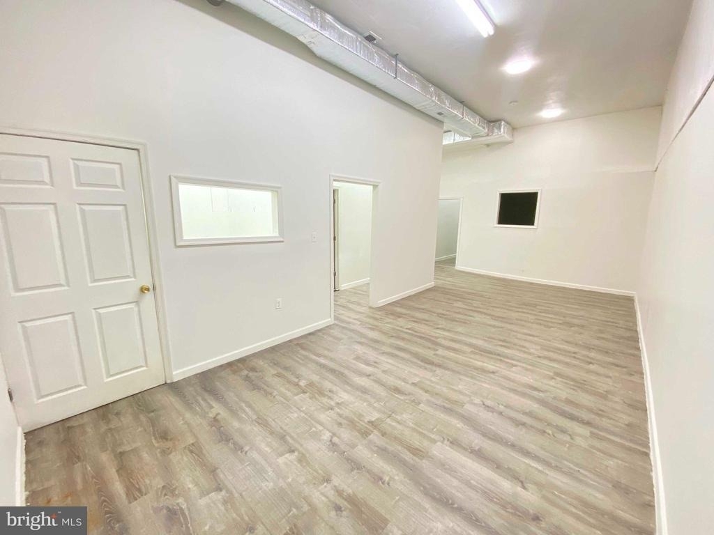 1433 E Vernon Road - Photo 15