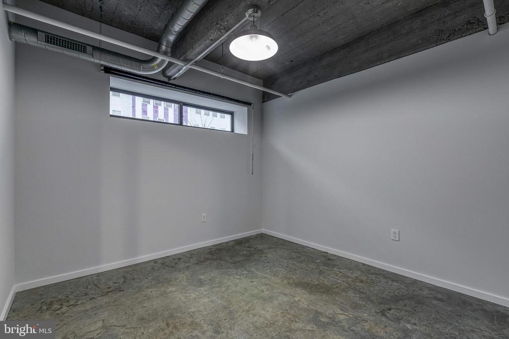 4800 Brown Street - Photo 9
