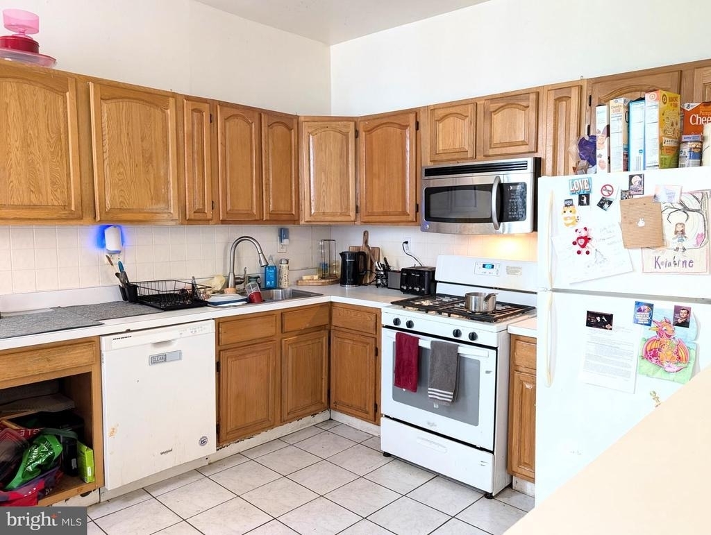 1850 N Willington Street - Photo 3