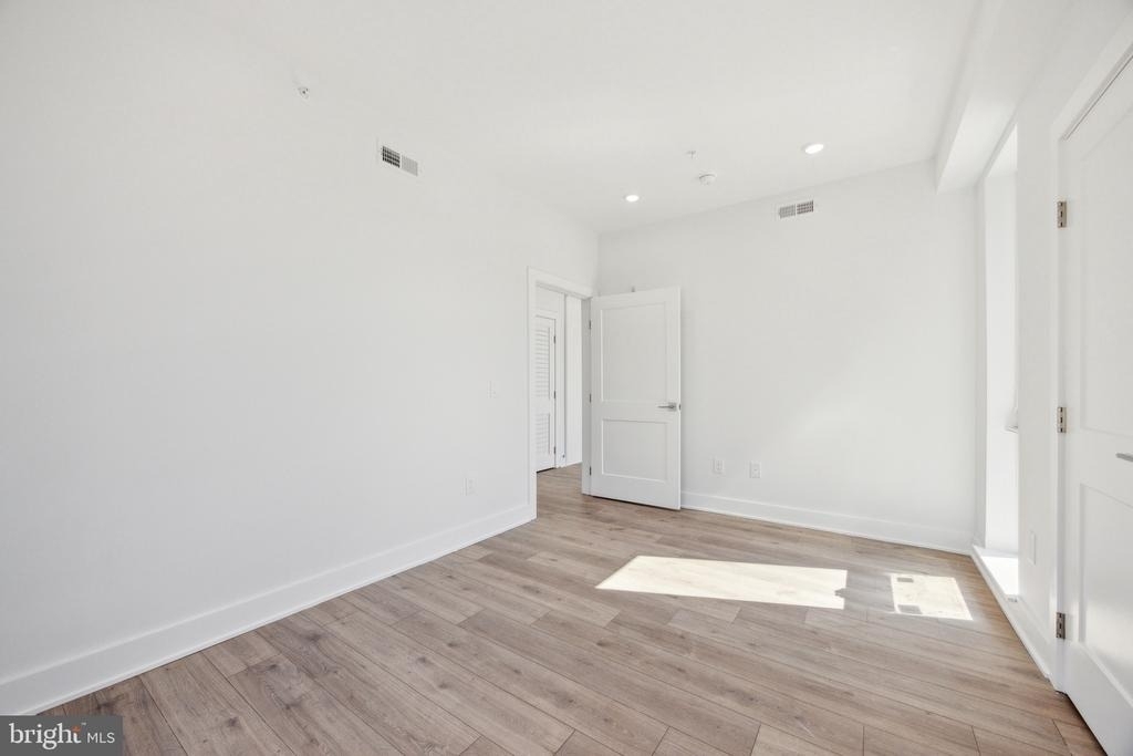 1350 N Front Street - Photo 9