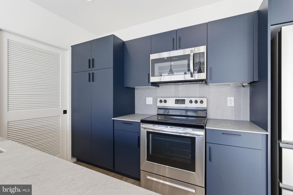 1705 N American Street - Photo 4