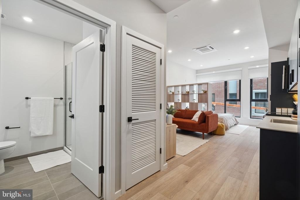 1705 N American Street - Photo 2